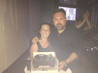 Seb Fontaine DJ Technics turntable birthday cake (5)